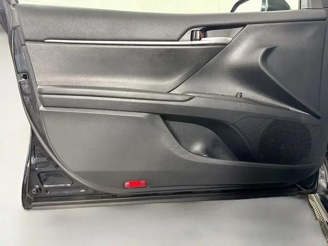 2023 Toyota Camry SE AWD