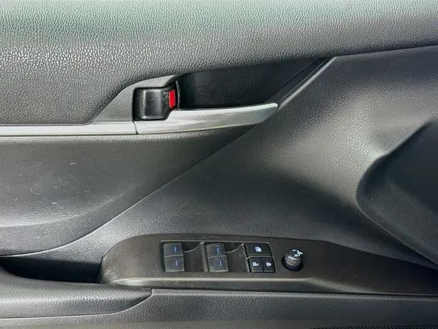 2023 Toyota Camry SE AWD