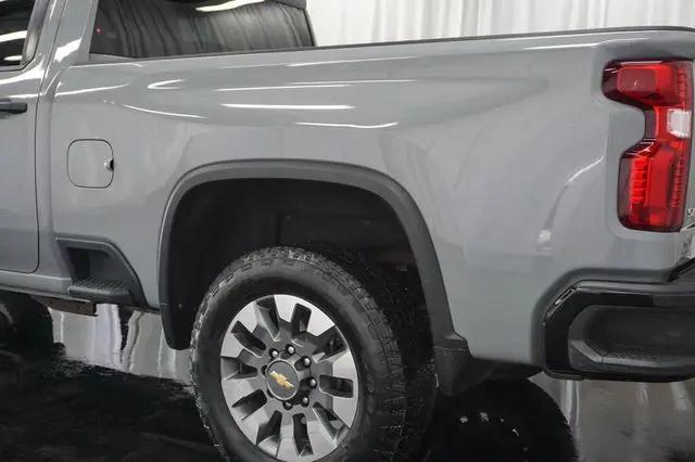 2025 Chevrolet Silverado 2500HD 4WD Crew Cab Standard Bed Custom