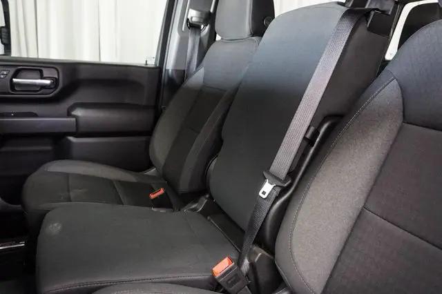 2025 Chevrolet Silverado 2500HD 4WD Crew Cab Standard Bed Custom