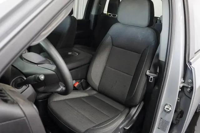 2025 Chevrolet Silverado 2500HD 4WD Crew Cab Standard Bed Custom