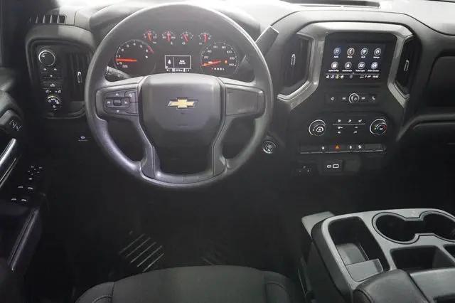 2025 Chevrolet Silverado 2500HD 4WD Crew Cab Standard Bed Custom