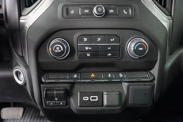2025 Chevrolet Silverado 2500HD 4WD Crew Cab Standard Bed Custom