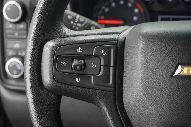 2025 Chevrolet Silverado 2500HD 4WD Crew Cab Standard Bed Custom