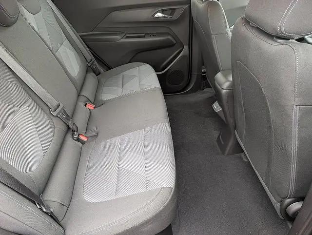 2027 Chevrolet Bolt LT FWD