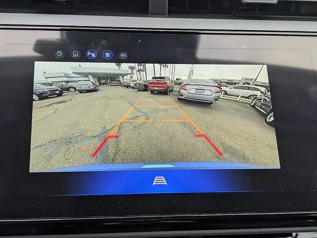 2027 Chevrolet Bolt LT FWD