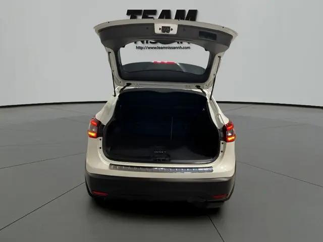 2022 Nissan Rogue Sport SL AWD Xtronic CVT