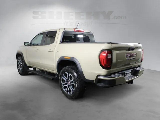 2024 GMC Canyon 4WD AT4