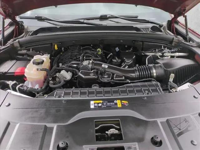 2024 Jeep Grand Cherokee L Laredo 4x2