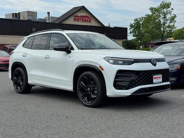 2026 Volkswagen Tiguan SE R-Line Black for sale in Springfield, VA