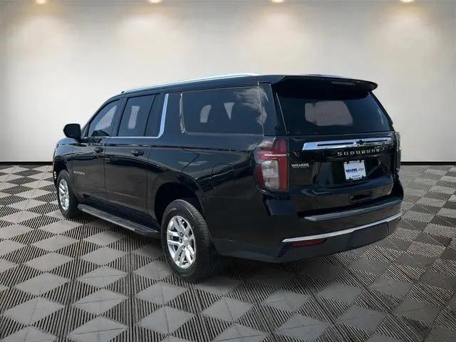 2021 Chevrolet Suburban 4WD LT