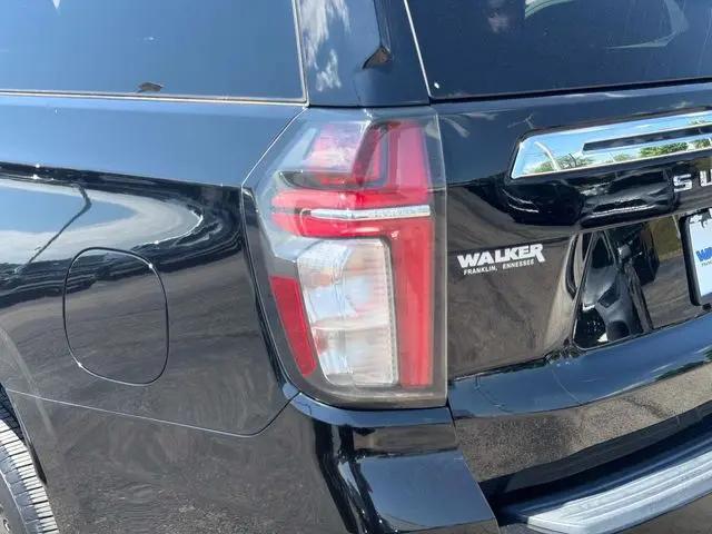 2021 Chevrolet Suburban 4WD LT