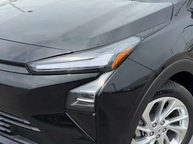 2027 Chevrolet Bolt LT FWD