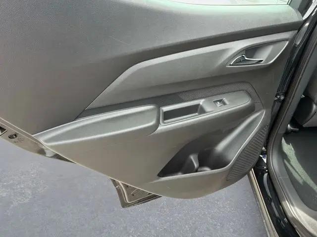 2027 Chevrolet Bolt LT FWD