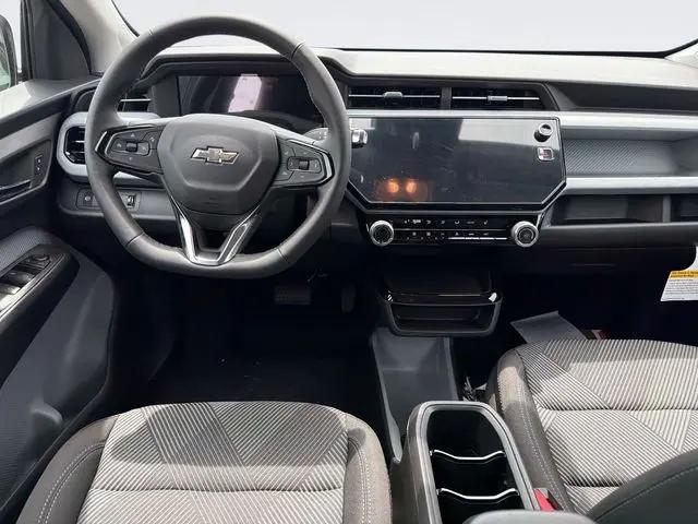 2027 Chevrolet Bolt LT FWD