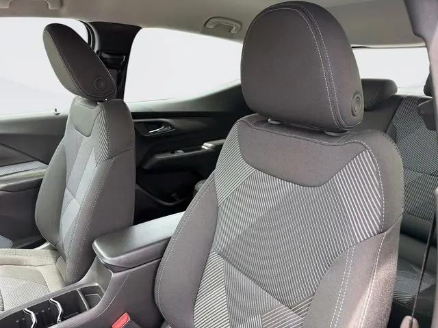 2027 Chevrolet Bolt LT FWD