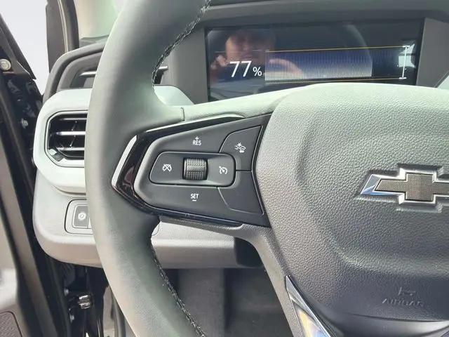 2027 Chevrolet Bolt LT FWD