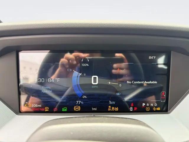2027 Chevrolet Bolt LT FWD