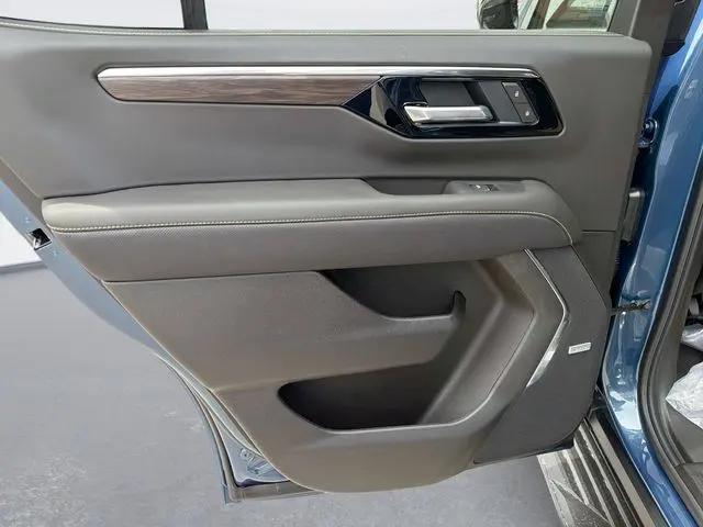 2026 Chevrolet Tahoe 4WD Premier