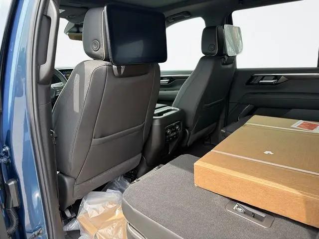 2026 Chevrolet Tahoe 4WD Premier