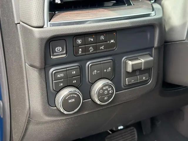 2026 Chevrolet Tahoe 4WD Premier