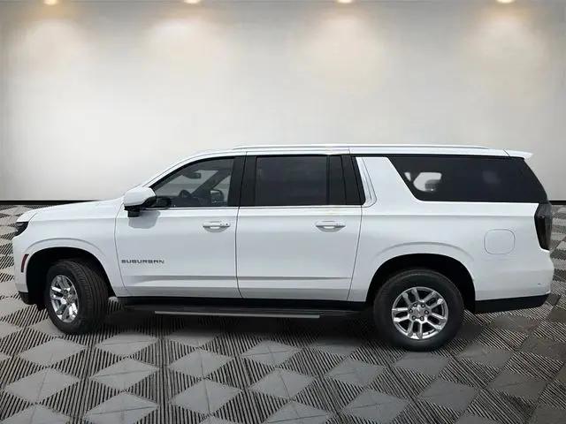 2026 Chevrolet Suburban LT, 4WD