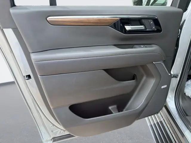 2026 Chevrolet Suburban High Country, 4WD