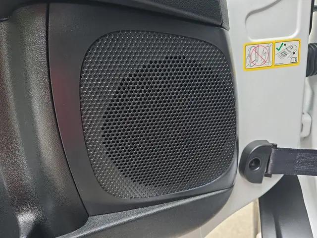 2025 Ram ProMaster 2500 Cargo Van Tradesman Low Roof 136" WB w/Pass Seat