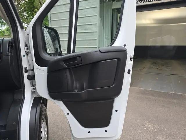2025 Ram ProMaster 2500 Cargo Van Tradesman Low Roof 136" WB w/Pass Seat