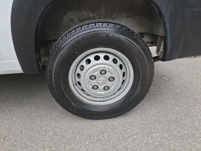 2025 Ram ProMaster 2500 Cargo Van Tradesman Low Roof 136" WB w/Pass Seat