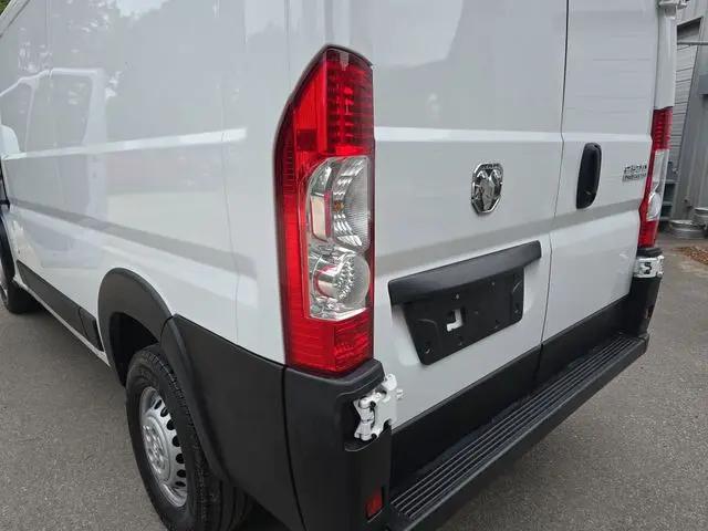 2025 Ram ProMaster 2500 Cargo Van Tradesman Low Roof 136" WB w/Pass Seat