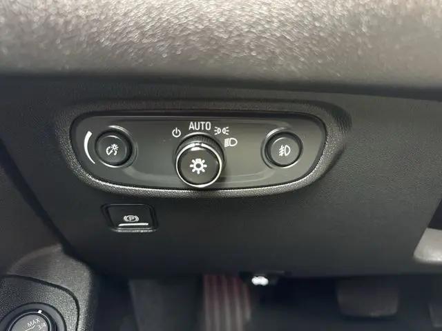 2023 GMC Terrain FWD SLT