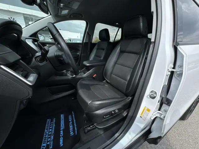 2023 GMC Terrain FWD SLT