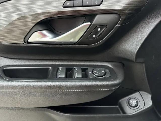 2023 GMC Terrain FWD SLT