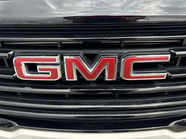 2023 GMC Terrain FWD SLT