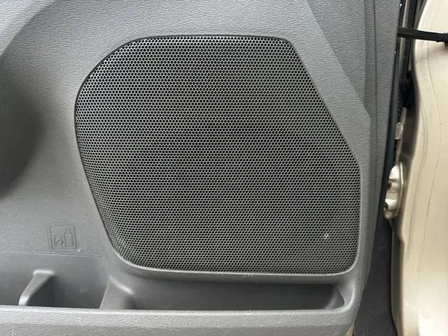 2012 Toyota Sienna LE V6 8 Passenger