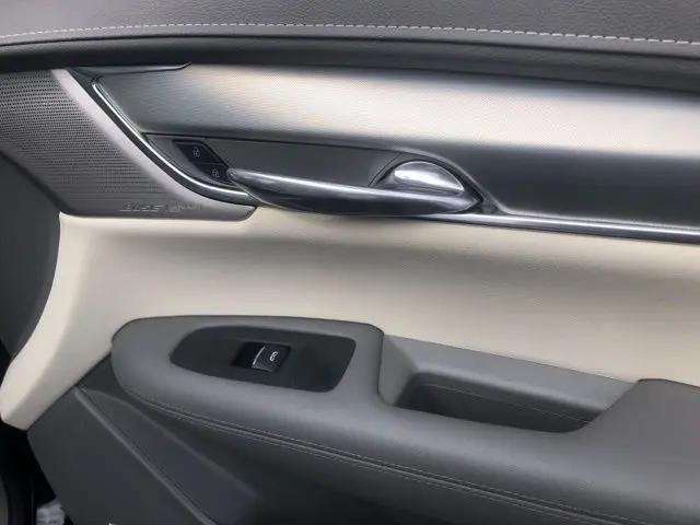 2022 Cadillac XT5 AWD Premium Luxury