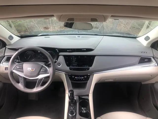 2022 Cadillac XT5 AWD Premium Luxury