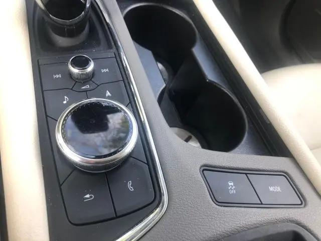 2022 Cadillac XT5 AWD Premium Luxury