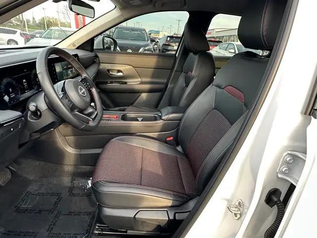 2025 Nissan Kicks SR Intelligent AWD