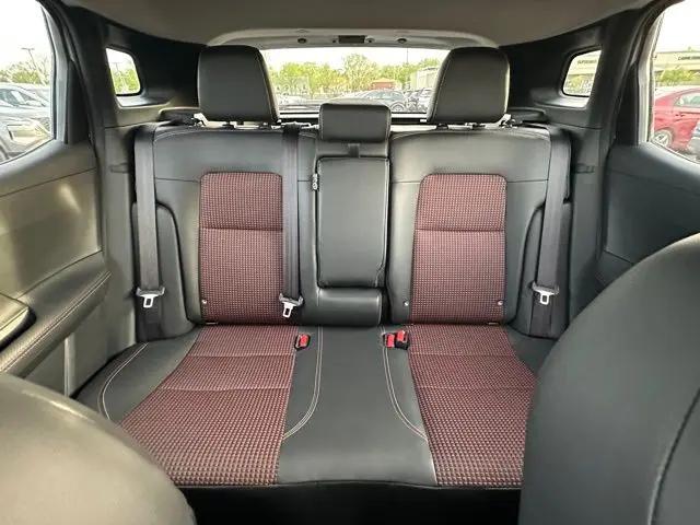 2025 Nissan Kicks SR Intelligent AWD