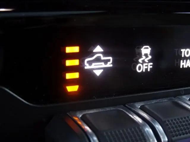 2019 Ram 1500 Longhorn Crew Cab 4x4 5'7" Box