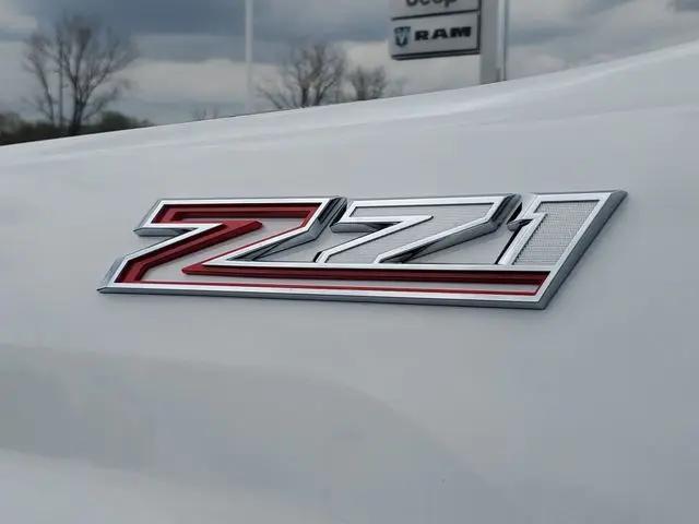 2023 Chevrolet Silverado 2500HD 4WD Crew Cab Standard Bed LT