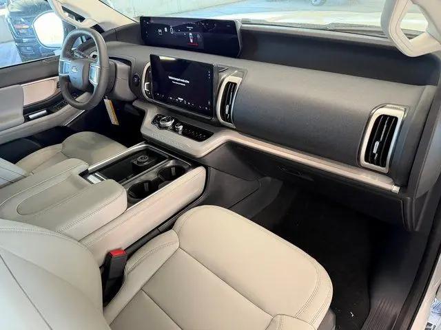 2026 Ford Expedition Max Active MAX