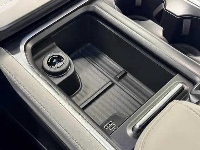 2026 Ford Expedition Max Active MAX