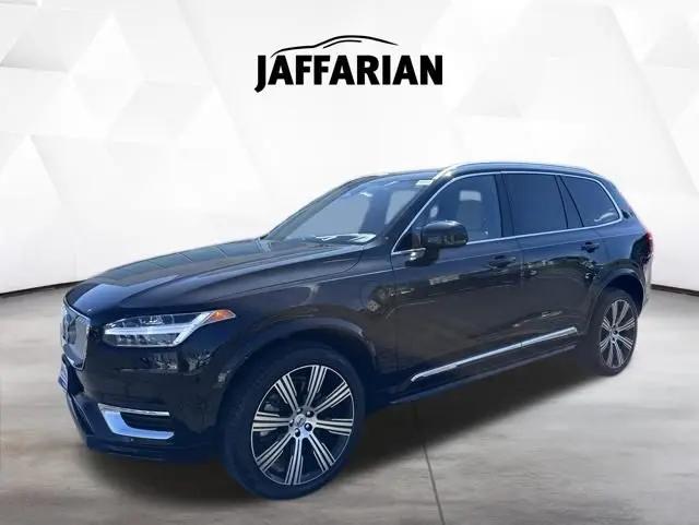 2024 Volvo XC90 Recharge T8 Ultimate Bright Theme 7-Seater