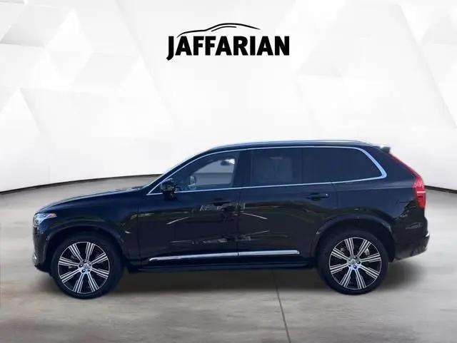 2024 Volvo XC90 Recharge T8 Ultimate Bright Theme 7-Seater