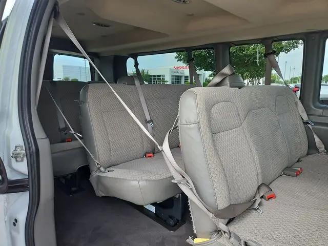 2023 Chevrolet Express Passenger RWD 3500 Extended Wheelbase LT