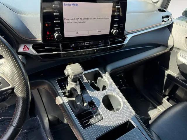 2023 Toyota Sienna XSE