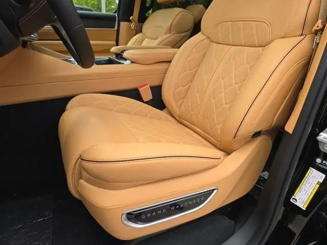 2026 Jeep Grand Wagoneer Summit Reserve 4x4